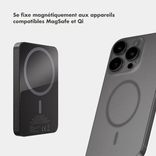 Selencia Powerbank Vivid 5 000 mAh - MagSafe et Qi - Black / Bonbon Stripe Blueberry