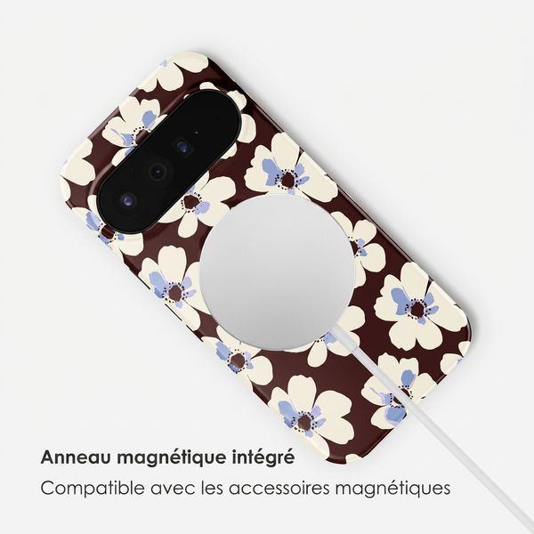 Selencia Coque arrière Vivid avec MagSafe Google Pixel 11 - Choco Flower Pop