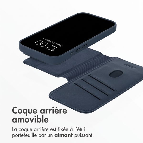 Accezz Étui de télephone portefeuille en cuir 2-en-1 avec MagSafe Apple iPhone 18 Pro / 17 Pro - Nightfall Blue