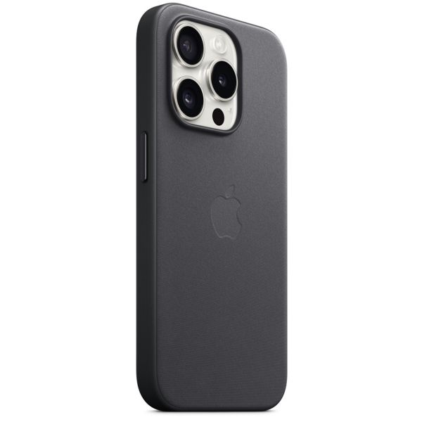 Apple Coque FineWoven MagSafe Apple iPhone 15 Pro - Noir