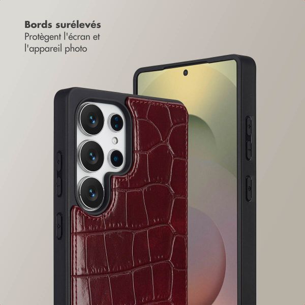 Selencia Coque de télephone Nova Croco avec cordon et porte-cartes Samsung Galaxy S25 Ultra - Burgundy