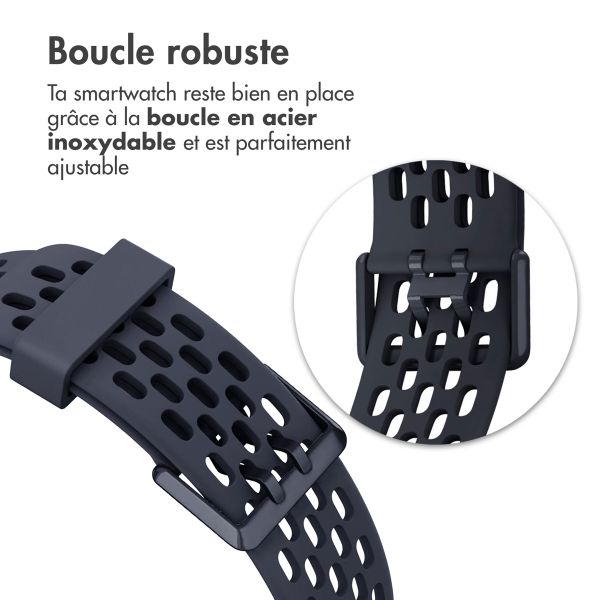 imoshion Bracelet sport en silicone avec boucle Fitbit Charge 5 / 6 - Bleu foncé