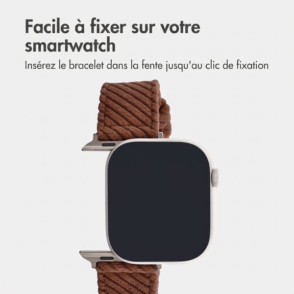 imoshion Bracelet en velours côtelé Apple Watch | 38/40/41/42 mm - Marron