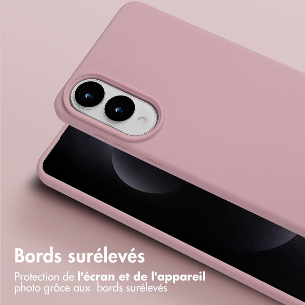 Selencia Coque silicone avec cordon amovible Samsung Galaxy S25 Edge - Sand Pink