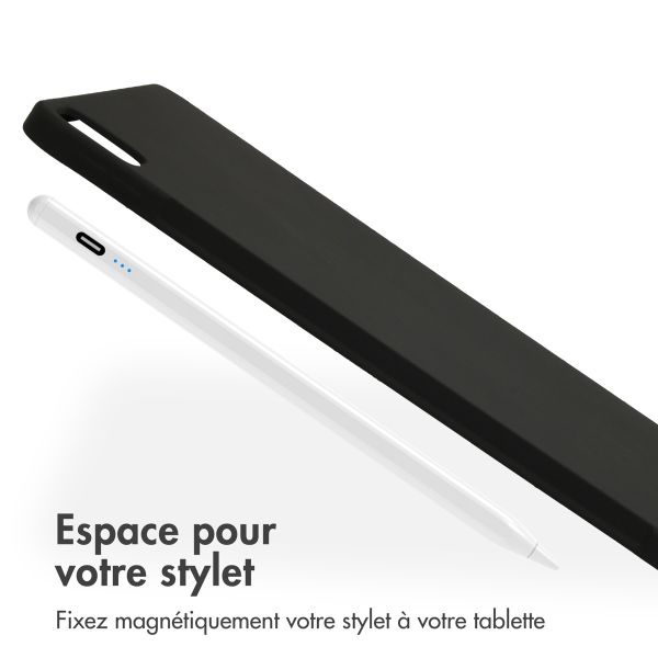 Accezz Coque Liquid Silicone avec porte-stylet Apple iPad Air 13 pouces (2026) M4 / (2025) M3 / (2024) M2 - Noir