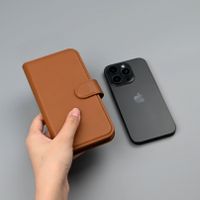 Selencia Étui portefeuille amovible Olyn avec MagSafe Samsung Galaxy A57 (5G) - Marron