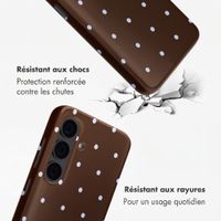 Selencia Coque arrière Vivid Samsung Galaxy S24 - Happy Dots Chocolate
