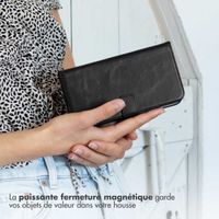 Selencia Étui portefeuille en cuir véritable Apple iPhone 11 - Noir