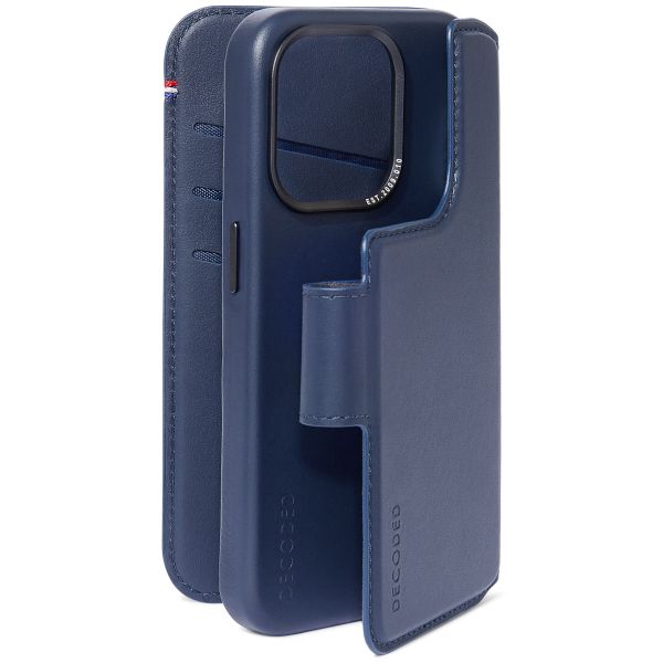 Decoded Portefeuille détachable 2 en 1 en cuir Apple iPhone 15 Pro - True Navy
