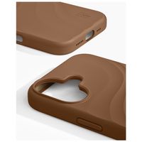 iDeal of Sweden Coque Soft Swirl Silicone MagSafe Apple iPhone 17 - Salted Caramel