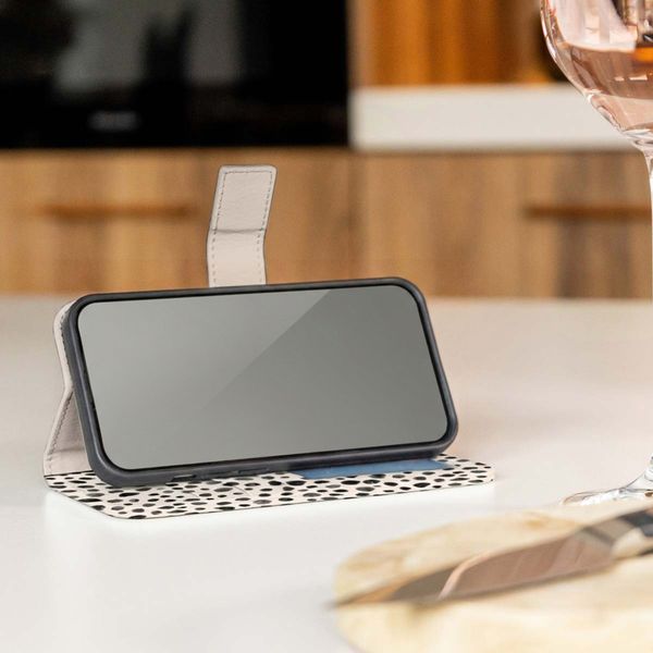 imoshion Étui de télephone portefeuille Design Samsung Galaxy S8 - Black And White Dots