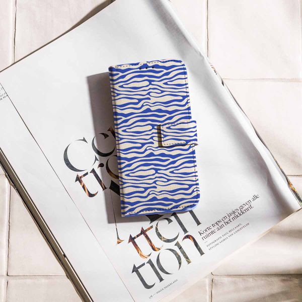 imoshion Étui de télephone portefeuille Design Apple iPhone Xr - White Blue Stripes