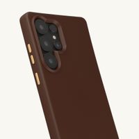 Selencia Coque arrière Rivièra avec MagSafe avec crochets amovibles Samsung Galaxy S25 Ultra - Choco Brown