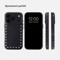 Selencia Coque arrière Studs avec MagSafe Apple iPhone 18 Pro Max / 17 Pro Max - Velvet Black