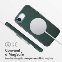 Accezz Coque arrière en cuir avec MagSafe Apple iPhone 17e / 16e - Cedar Green