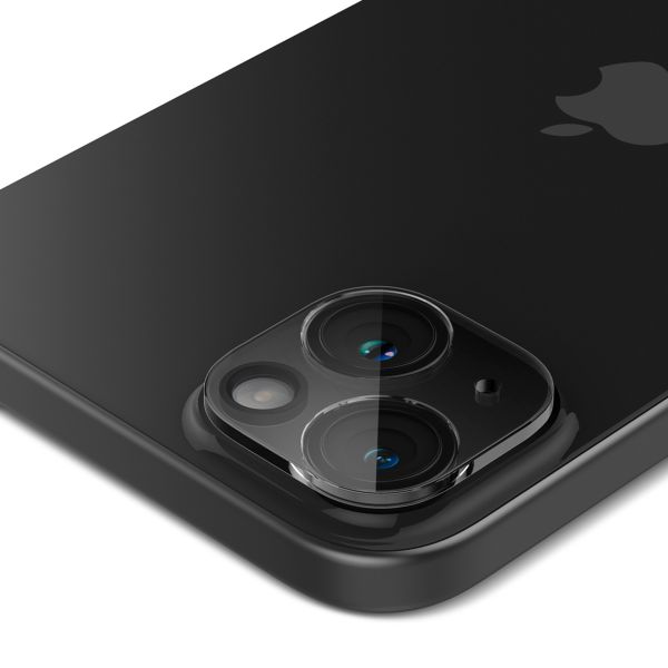 Spigen Optik Lens Protector - Protection complète de la caméra (lot de 2) Apple iPhone 15 / 15 Plus - Crystal Clear