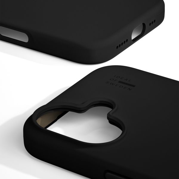 iDeal of Sweden Coque en silicone avec MagSafe Apple iPhone 17 - Black