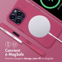 imoshion Coque arrière Color avec cordon amovible et MagSafe Apple iPhone 16 Pro - Raspberry