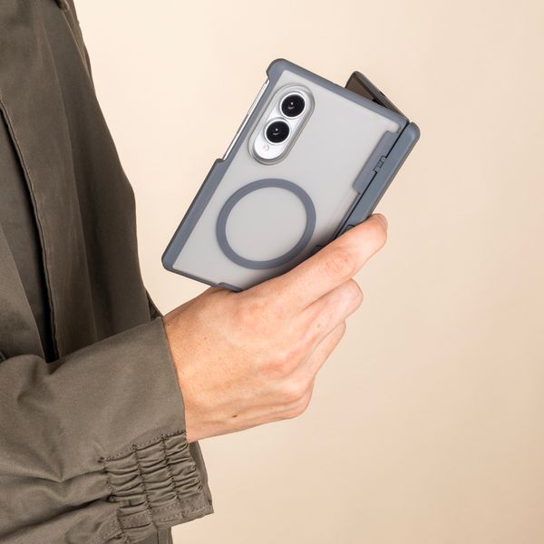 imoshion Color Guard avec MagSafe et support Samsung Galaxy Z Fold 8 - Gris