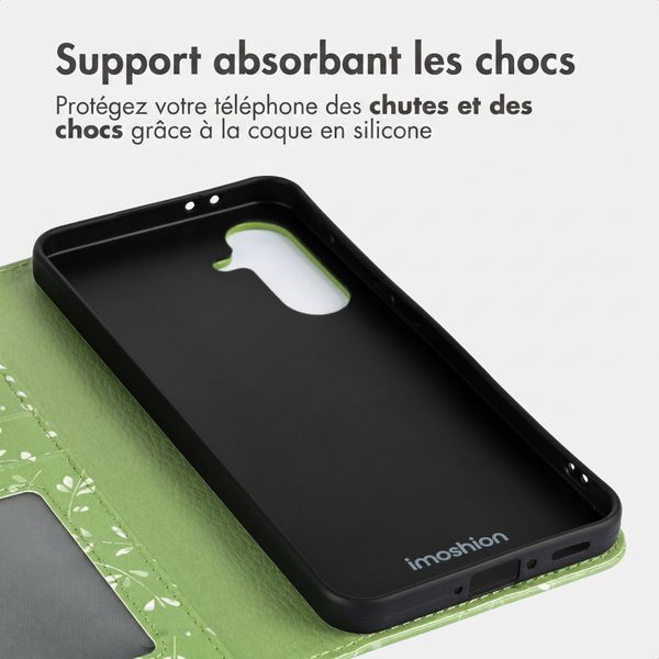 imoshion Étui de télephone portefeuille Design Samsung Galaxy A26 - Green Flowers