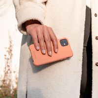 imoshion Coque de couleur avec cordon amovible Apple iPhone 11 - Peach