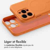imoshion Coque Couleur avec MagSafe Apple iPhone 15 Pro Max - Orange
