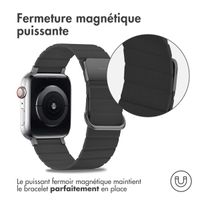 imoshion Bracelet en cuir magnétique Apple Watch | 38/40/41/42 mm - Noir