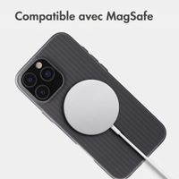 Accezz Coque arrière Lite avec MagSafe | Fluted | Apple iPhone 16 Pro Max - Gris