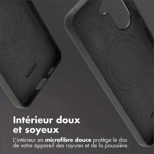Accezz Coque arrière en cuir avec MagSafe Samsung Galaxy A57 (5G) - Onyx Black
