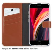 Selencia Étui portefeuille en cuir véritable Apple iPhone 17e / 16e - Marron clair