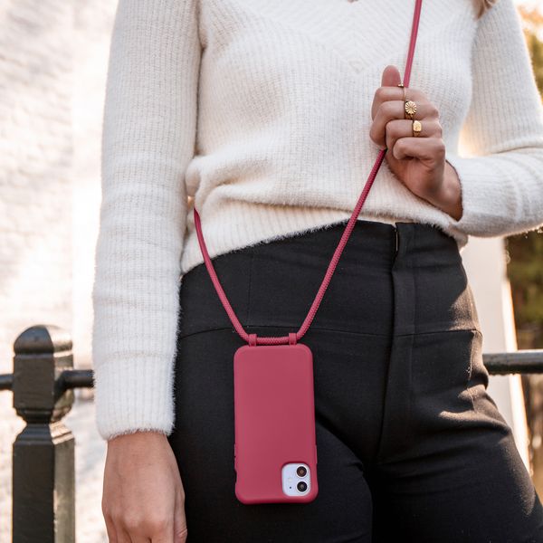 imoshion Coque arrière Color avec cordon amovible et MagSafe Apple iPhone 14 - Raspberry