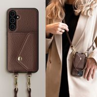 Selencia Coque de télephone Sera avec cordon et porte-cartes enveloppe Samsung Galaxy A55 - Chocolate Brown