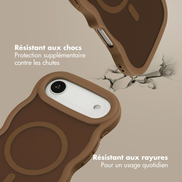 Selencia Coque arrière Wavy avec MagSafe Apple iPhone Air - Mocha Brown