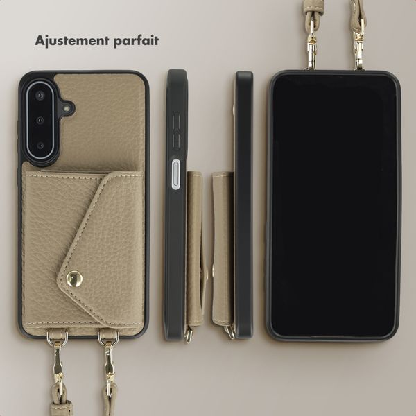 Selencia Coque de télephone Sera avec cordon et porte-cartes enveloppe Samsung Galaxy A17 (5G) / (4G) - Taupe