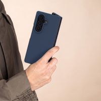 Accezz Coque Liquid Silicone avec MagSafe Samsung Galaxy Z Fold 8 Ultra - Bleu foncé