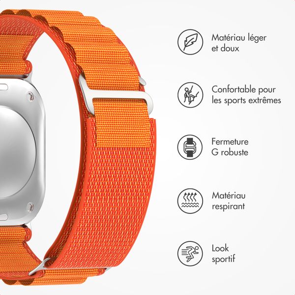 Accezz Bracelet en nylon Alpine Apple Watch | 44/45/46/49 mm - Orange