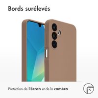 Accezz Coque Liquid Silicone Samsung Galaxy A16 - Marron clair