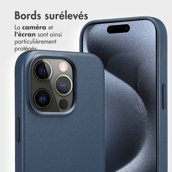 Accezz Étui de télephone portefeuille en cuir 2-en-1 avec MagSafe Apple iPhone 15 Pro - Nightfall Blue