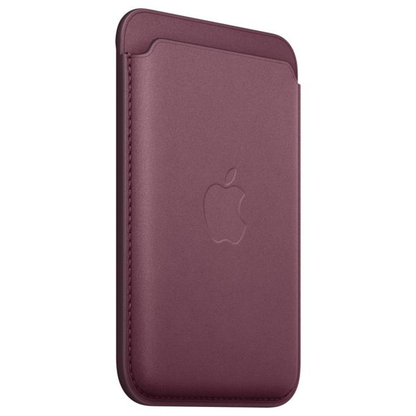 Apple FineWoven Wallet MagSafe avec fonction 'Find-My' - Mulberry