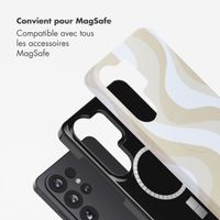 Selencia Coque arrière Vivid avec MagSafe Samsung Galaxy S26 Ultra - Desert Waves Beige