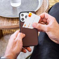 Accezz Coque en cuir de qualité supérieure avec fentes pour cartes Samsung Galaxy S22 Plus - Marron