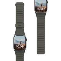 UAG Bracelet Pathfinder réversible en silicone Apple Watch | 44/45/46/49 mm - Olive/Rust