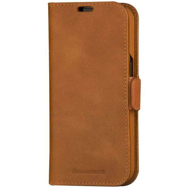 dbramante1928 Étui de télephone portefeuille Copenhagen Apple iPhone 17e / 16e / 15 / 14 / 13 - Marron