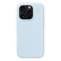 iDeal of Sweden Coque en silicone avec MagSafe Apple iPhone 16 Pro - Light Blue
