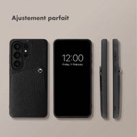Selencia Coque Riva avec porte-cartes Samsung Galaxy S26 Ultra - Noir