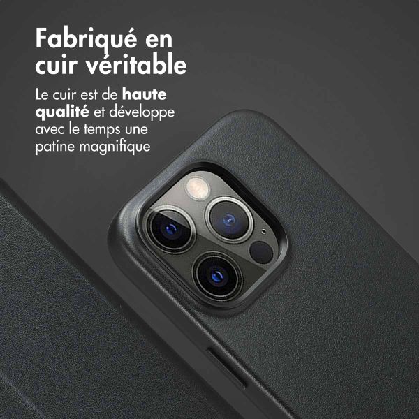 Accezz Étui de télephone portefeuille en cuir 2-en-1 avec MagSafe Apple iPhone 14 Pro - Onyx Black