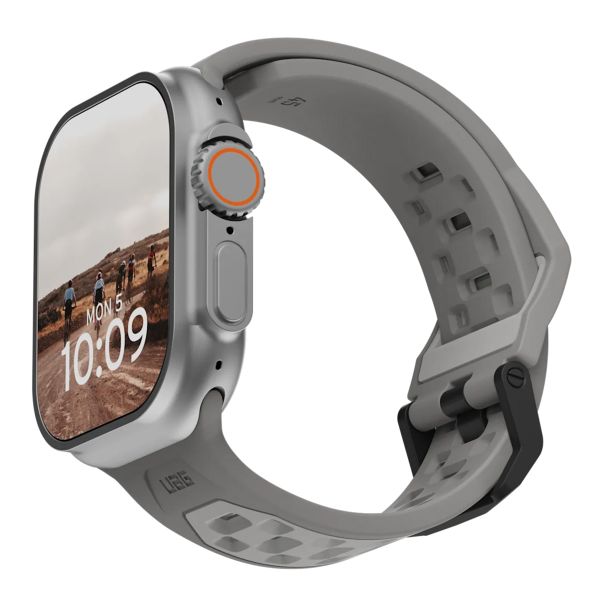 UAG Bracelet Civilian Apple Watch | 44/45/46/49 mm - Titanium