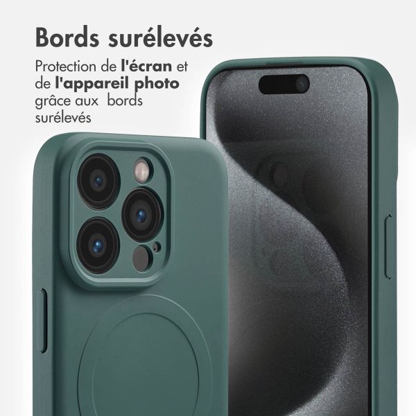 imoshion Coque Couleur avec MagSafe Apple iPhone 15 Pro - Vert foncé