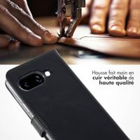 Selencia Étui portefeuille en cuir véritable Google Pixel 9A - Noir