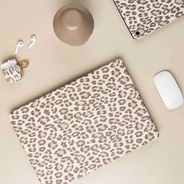 Selencia Coque Laptop Sabi imprimé panthère Apple MacBook Pro 14 pouces (2021 / 2023 M3 chip / 2024 M4 chip / 2025 M5 chip) - Soft Ivory